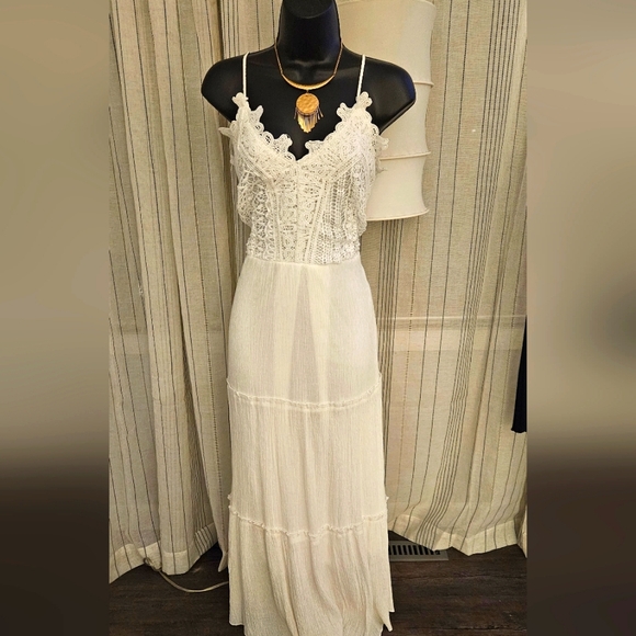 QED London Dresses & Skirts - Beautiful Bohemian dress